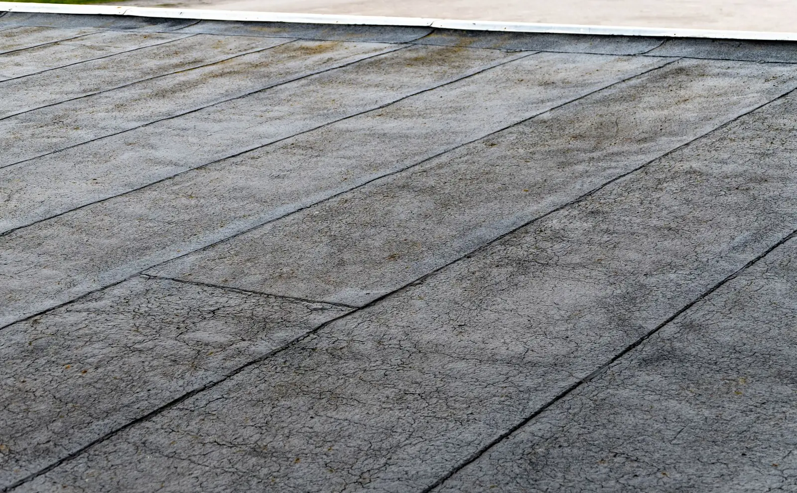 Torch-down flat roof