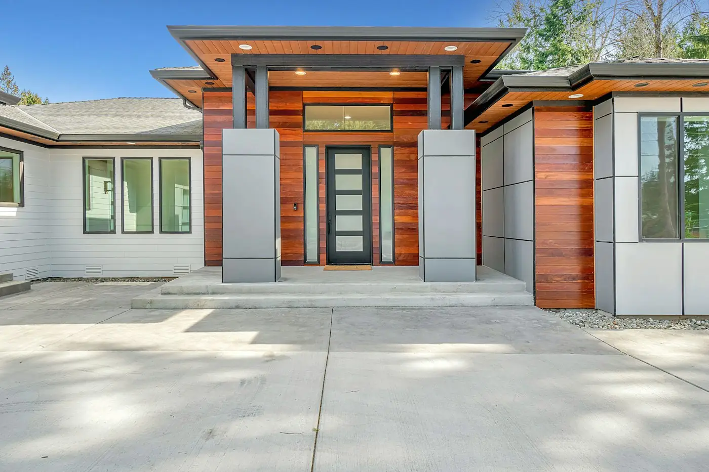 Modern Flat-Roof Homes roof style
