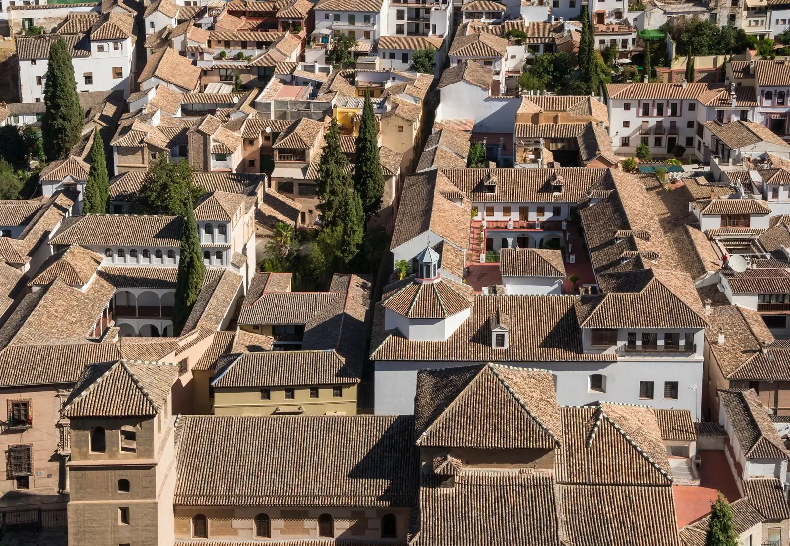 Spanish & Mediterranean roof style